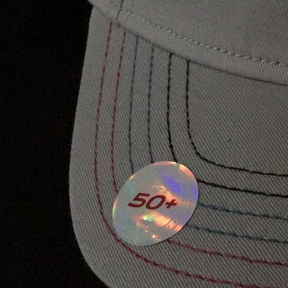 Addias hat - Picture 2 of 3